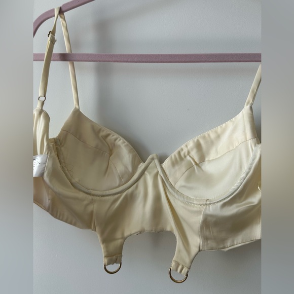 Oh Polly Cream Satin Corset Set, Top & Skirt, Lingerie Style US 2 - Picture 6 of 11